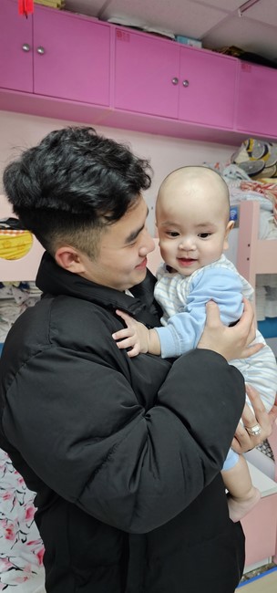 Chùa Linh Ẩn – Đài Loan: Xuân Nơi Xứ Người