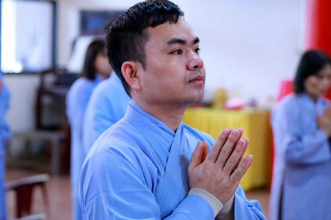 Chùa Linh Ẩn – Đài Loan: Xuân Nơi Xứ Người