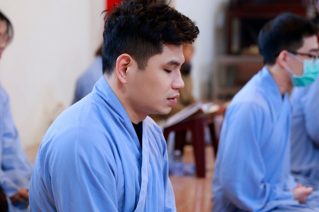 Chùa Linh Ẩn – Đài Loan: Xuân Nơi Xứ Người