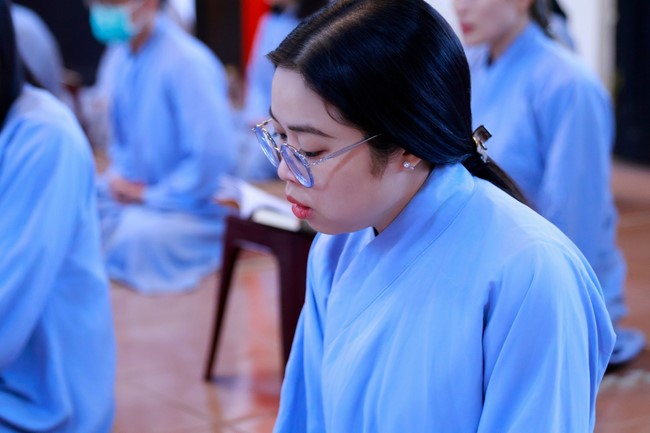 Chùa Linh Ẩn – Đài Loan: Xuân Nơi Xứ Người