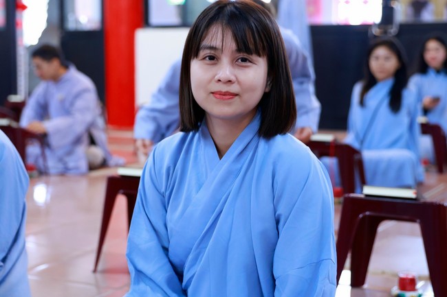 Chùa Linh Ẩn – Đài Loan: Xuân Nơi Xứ Người