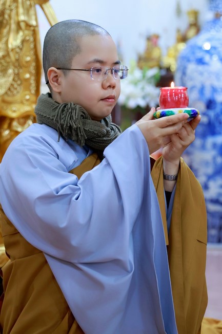 Chùa Linh Ẩn – Đài Loan: Xuân Nơi Xứ Người