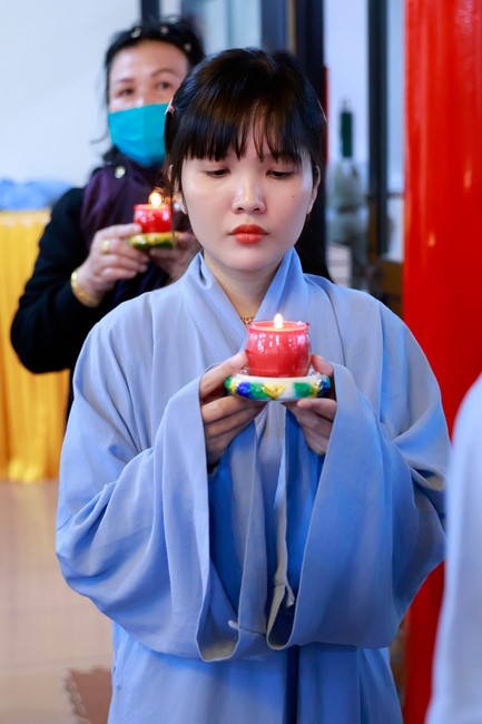 Chùa Linh Ẩn – Đài Loan: Xuân Nơi Xứ Người