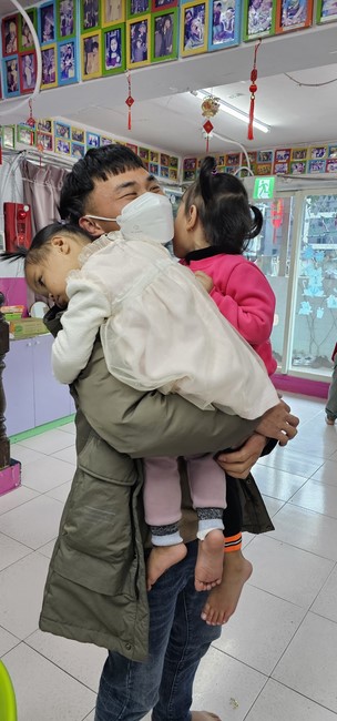 Chùa Linh Ẩn – Đài Loan: Xuân Nơi Xứ Người