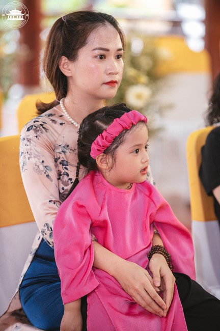 Wedding Ceremony at the pagoda