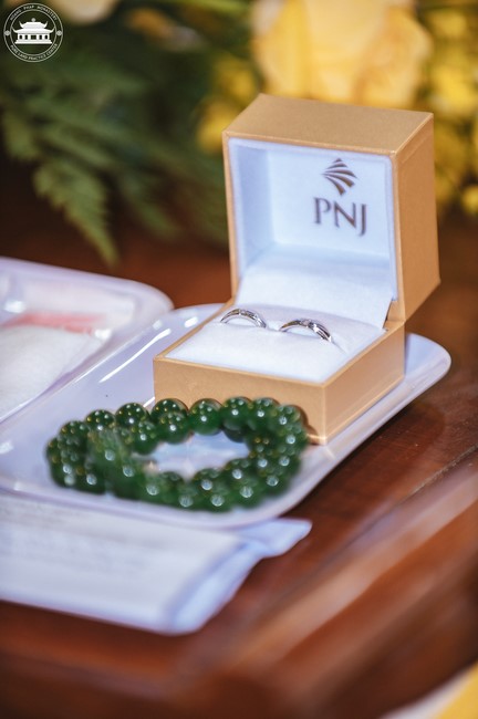 Wedding Ceremony at the pagoda