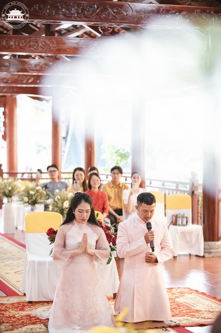 Wedding Ceremony at the pagoda