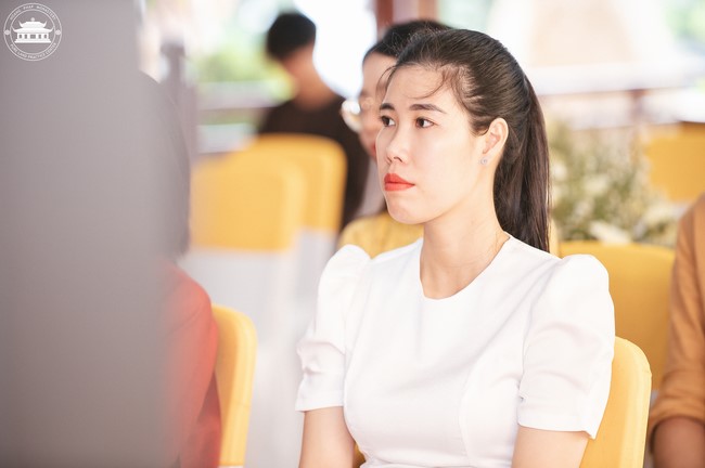 Wedding Ceremony at the pagoda