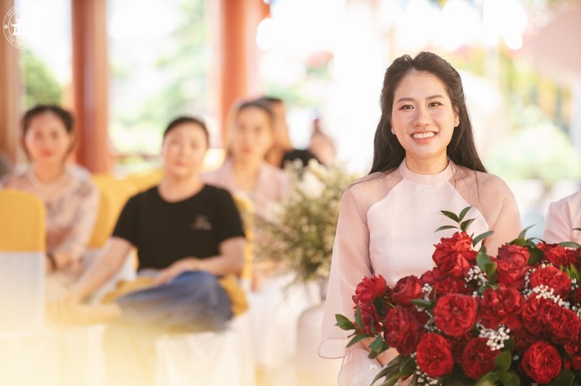 Wedding Ceremony at the pagoda