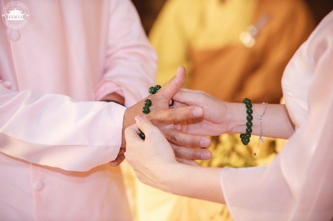 Wedding Ceremony at the pagoda