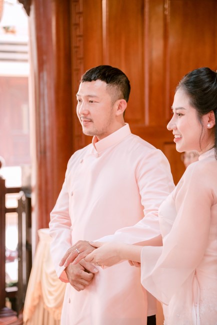 Wedding Ceremony at the pagoda