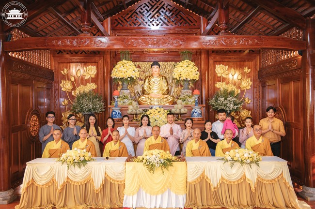 Wedding Ceremony at the pagoda