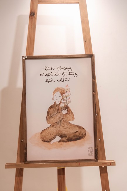 Retreat Listen to understand, see clearly to love  of Plum Village.