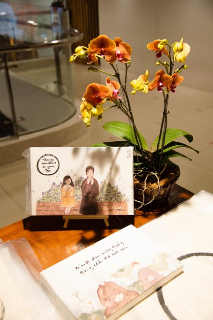 Retreat Listen to understand, see clearly to love  of Plum Village.