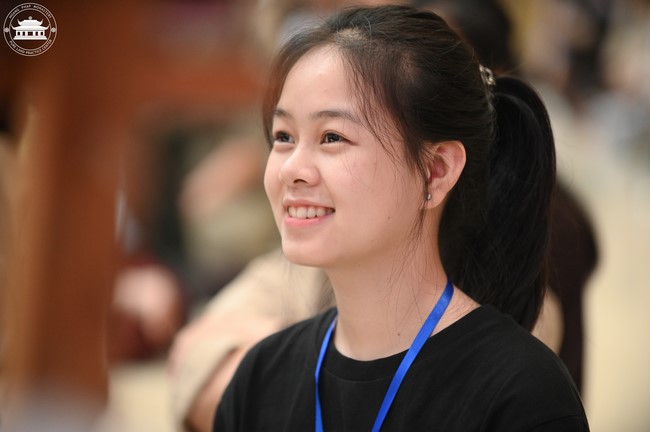 Retreat Listen to understand, see clearly to love  of Plum Village.