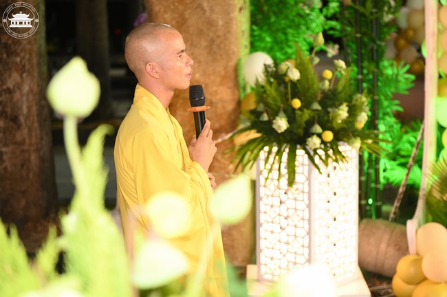 Prostrating the Names Avalokitesvara