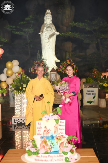 Prostrating the Names Avalokitesvara