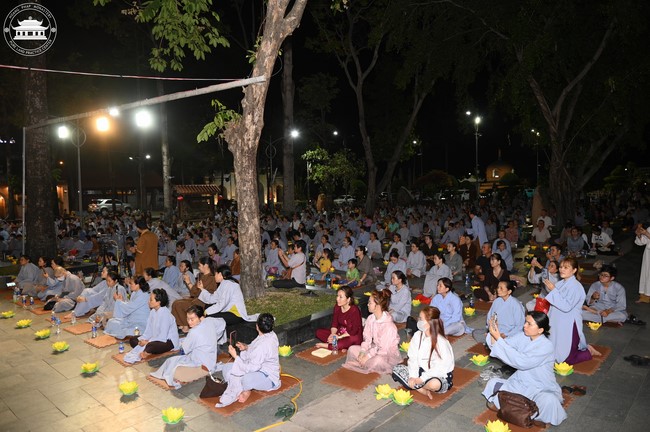 Prostrating the Names Avalokitesvara
