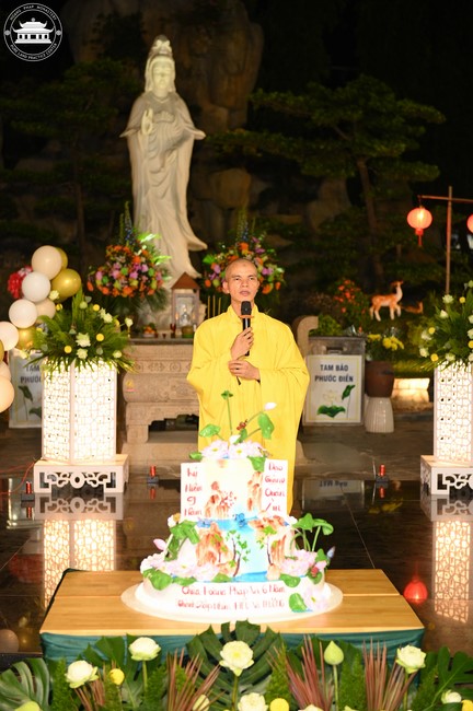 Prostrating the Names Avalokitesvara