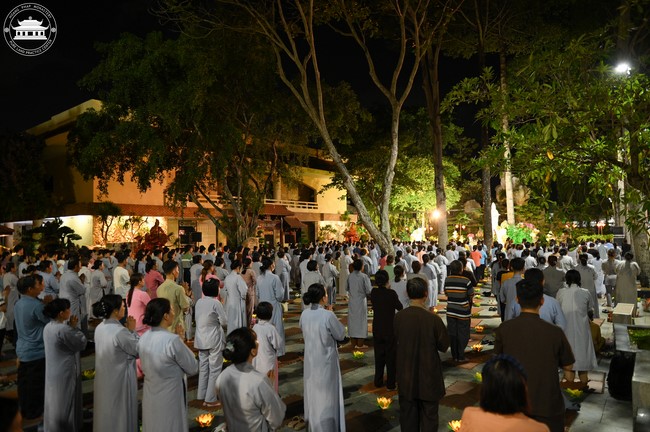 Prostrating the Names Avalokitesvara