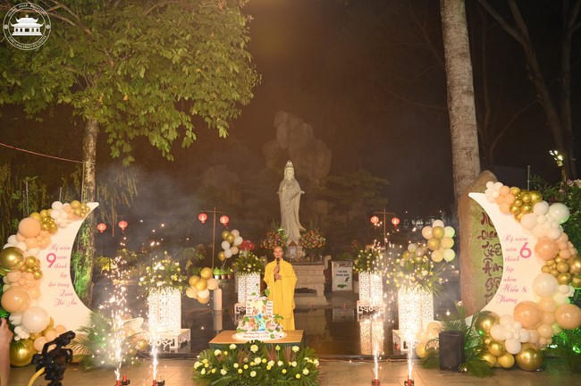 Prostrating the Names Avalokitesvara