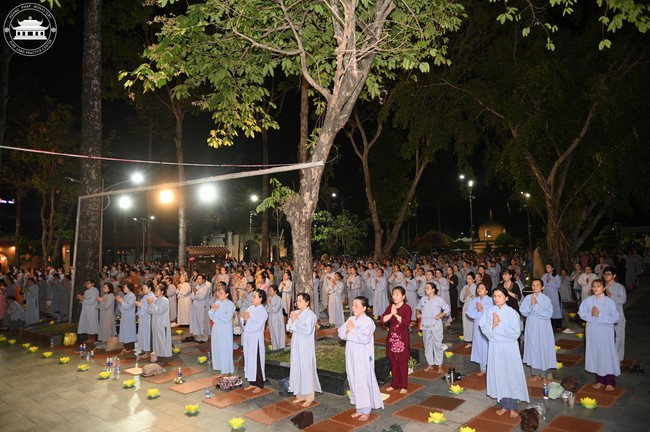Prostrating the Names Avalokitesvara