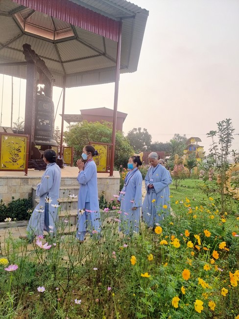 One - Day Practice at Dong Cao pagoda, Thanh Hoa