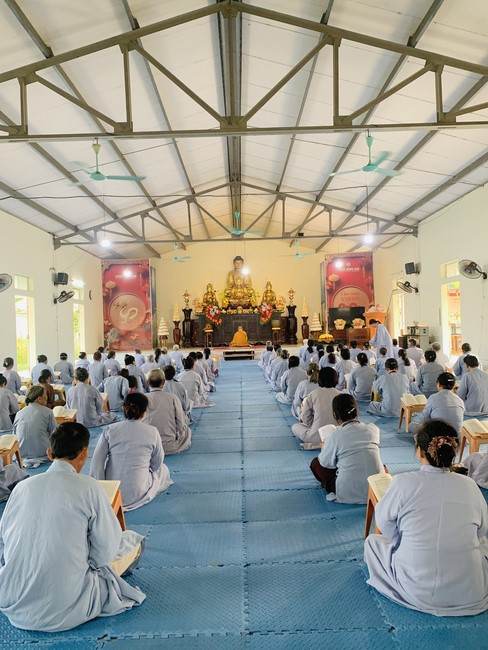 One - Day Practice at Dong Cao pagoda, Thanh Hoa