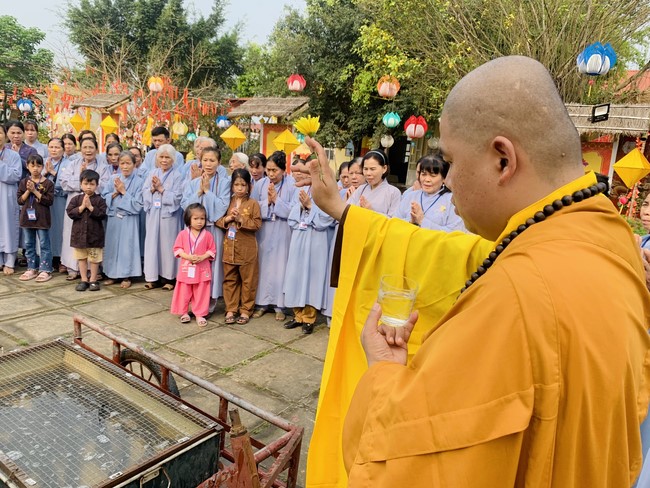 One - Day Practice at Dong Cao pagoda, Thanh Hoa