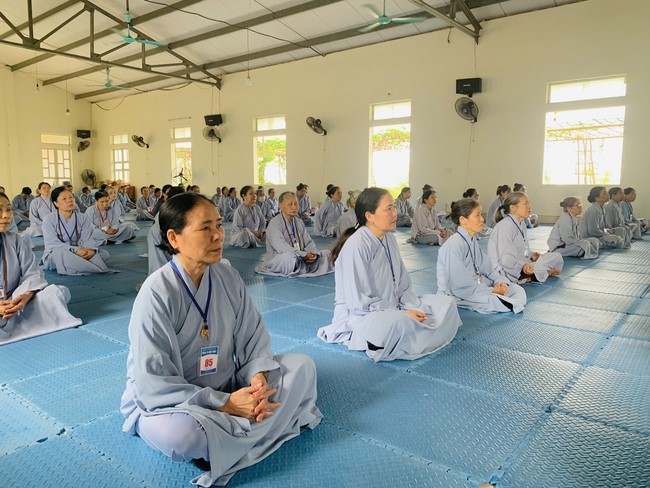 One - Day Practice at Dong Cao pagoda, Thanh Hoa