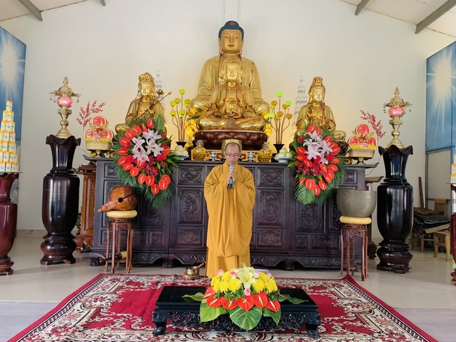 One - Day Practice at Dong Cao pagoda, Thanh Hoa
