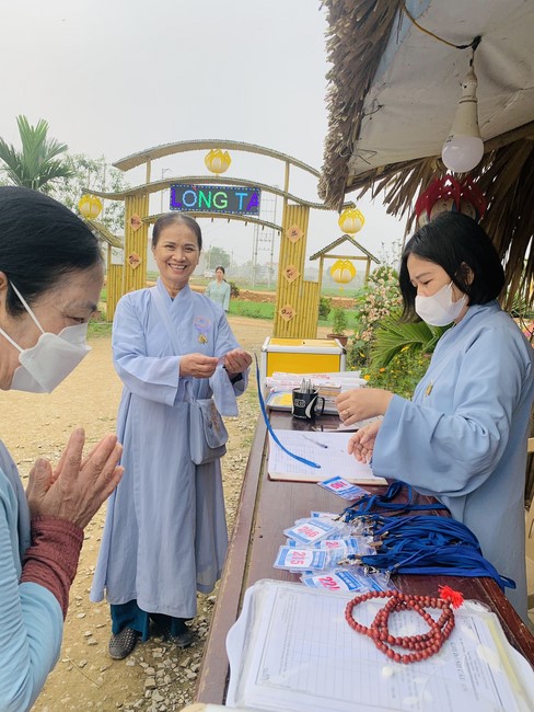 One - Day Practice at Dong Cao pagoda, Thanh Hoa