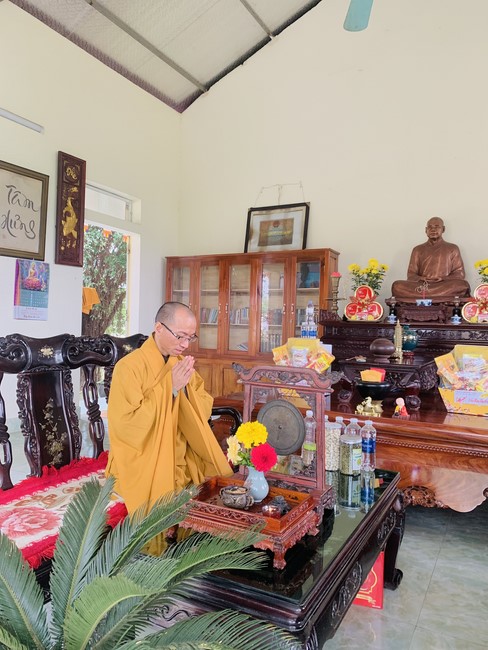 One - Day Practice at Dong Cao pagoda, Thanh Hoa