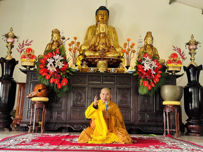 One - Day Practice at Dong Cao pagoda, Thanh Hoa