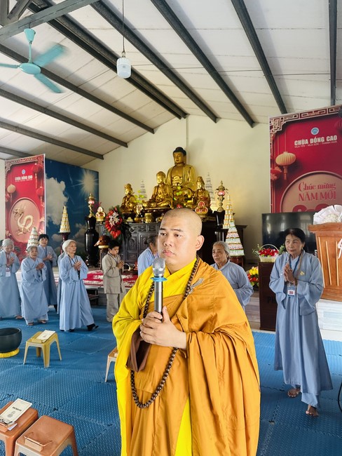 One - Day Practice at Dong Cao pagoda, Thanh Hoa
