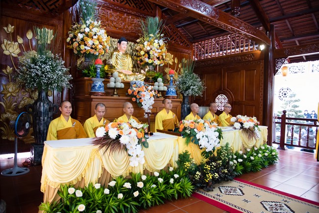 Wedding Ceremony at the pagoda