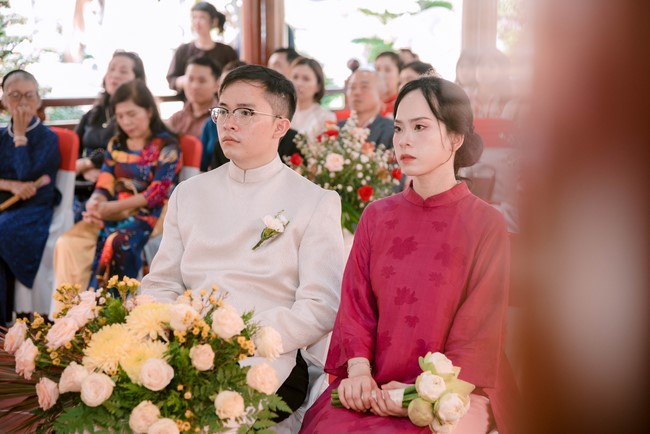 Wedding Ceremony at the pagoda