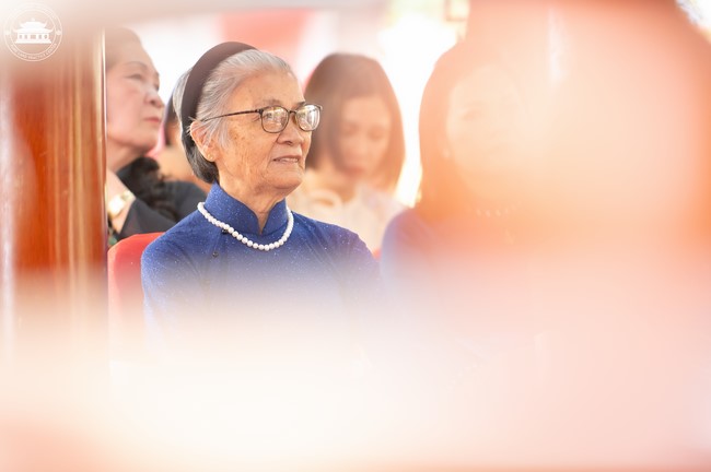 Wedding Ceremony at the pagoda