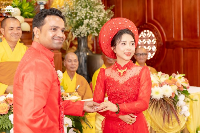 Wedding Ceremony at the pagoda
