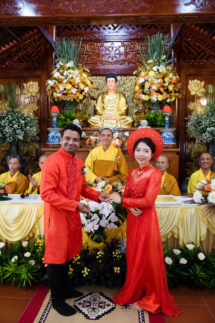 Wedding Ceremony at the pagoda