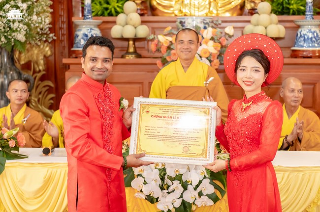 Wedding Ceremony at the pagoda