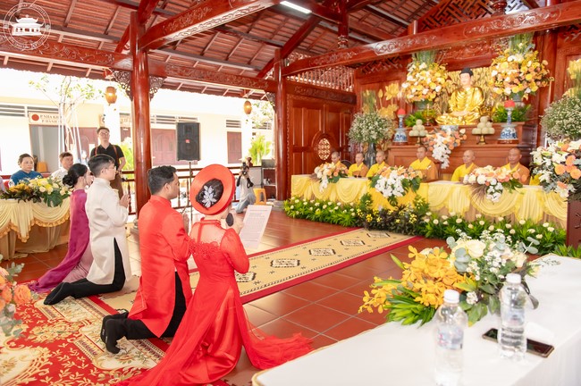 Wedding Ceremony at the pagoda