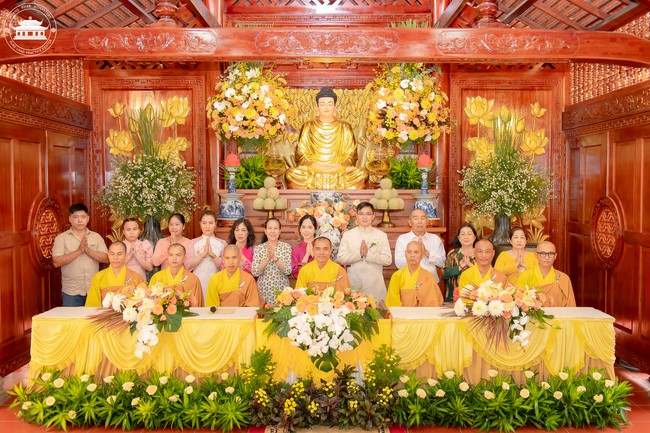 Wedding Ceremony at the pagoda