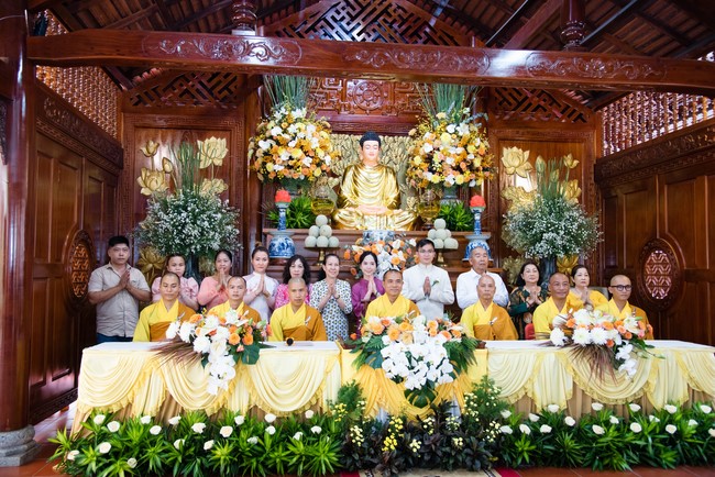 Wedding Ceremony at the pagoda