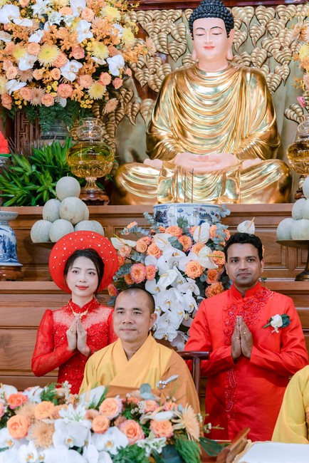 Wedding Ceremony at the pagoda