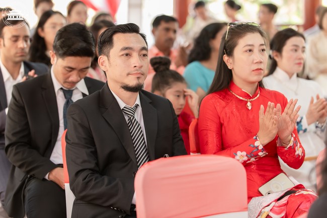 Wedding Ceremony at the pagoda