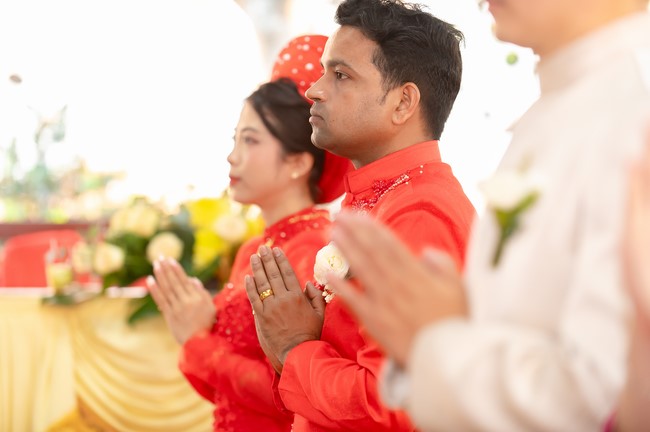Wedding Ceremony at the pagoda