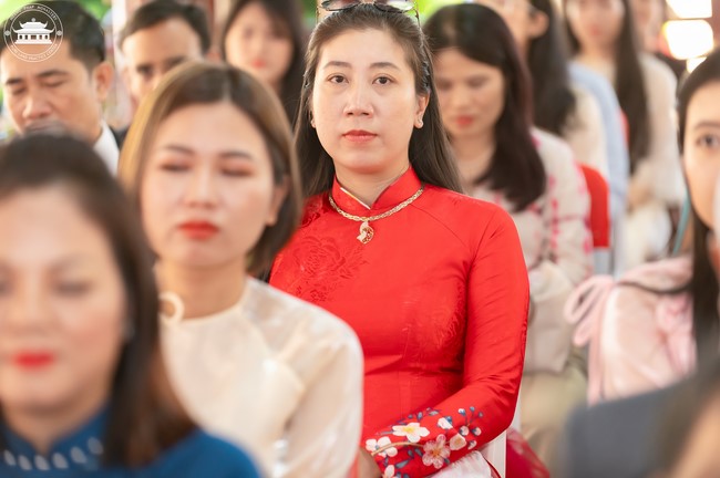 Wedding Ceremony at the pagoda