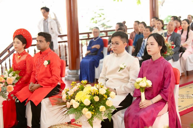 Wedding Ceremony at the pagoda