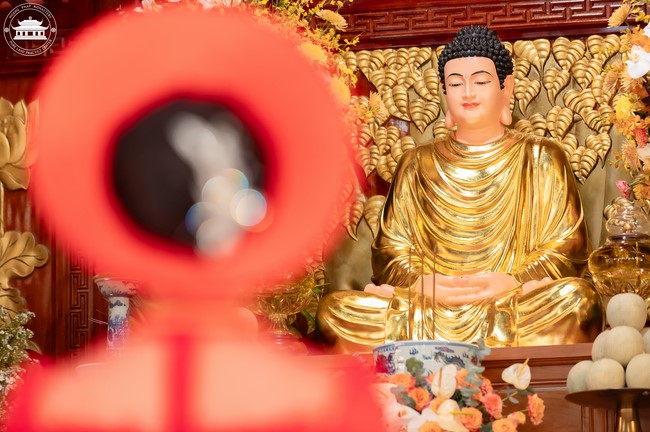 Wedding Ceremony at the pagoda